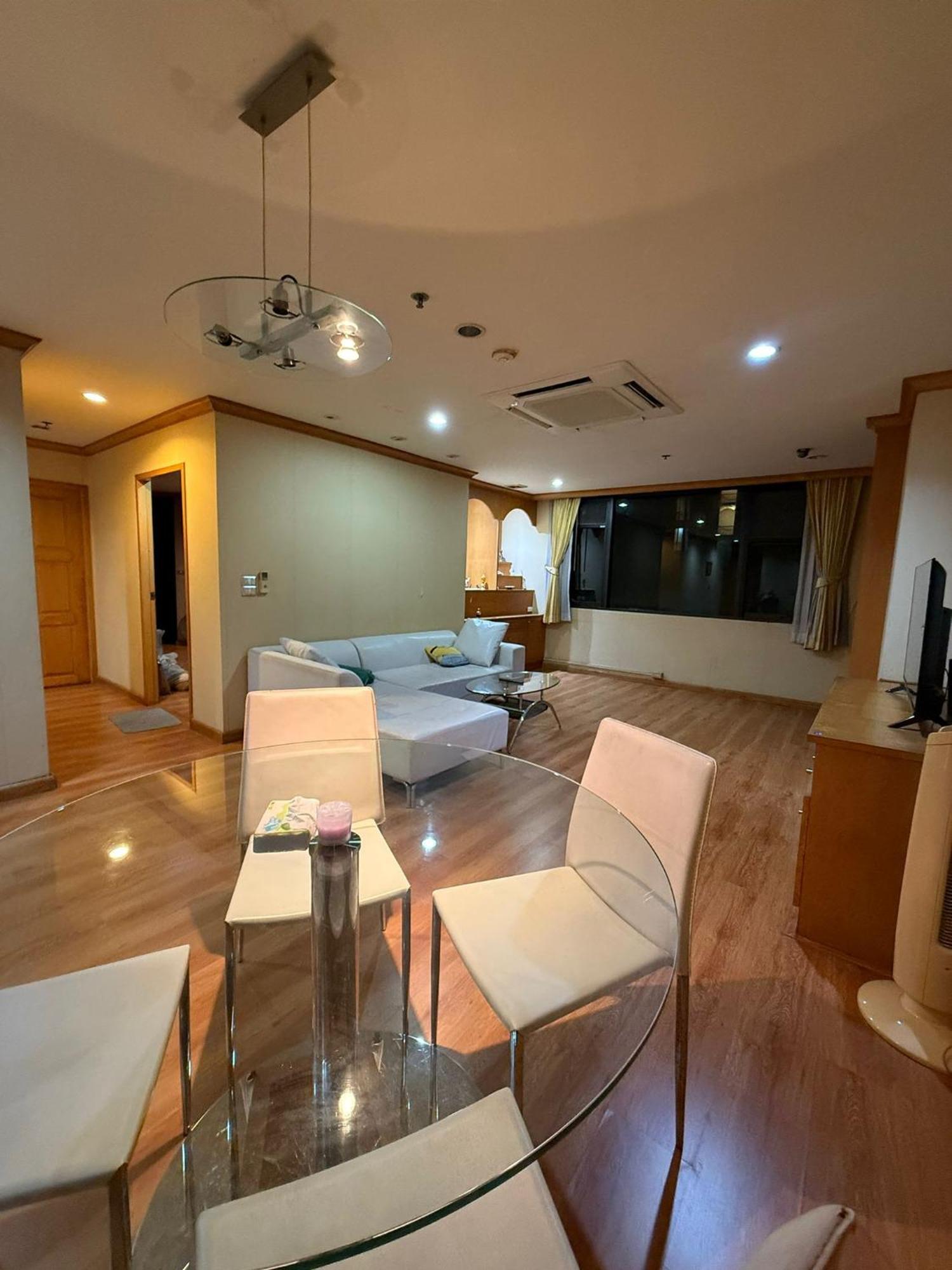 Apartment Royal Place